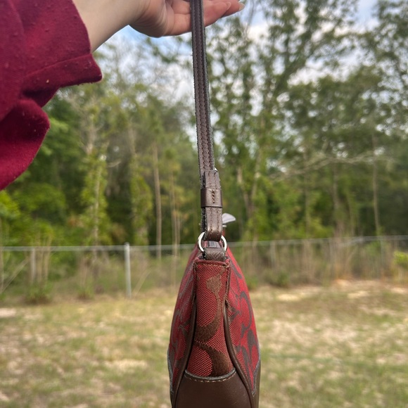 Coach Red and Brown Signature Shoulder Bag - Picture 3 of 8